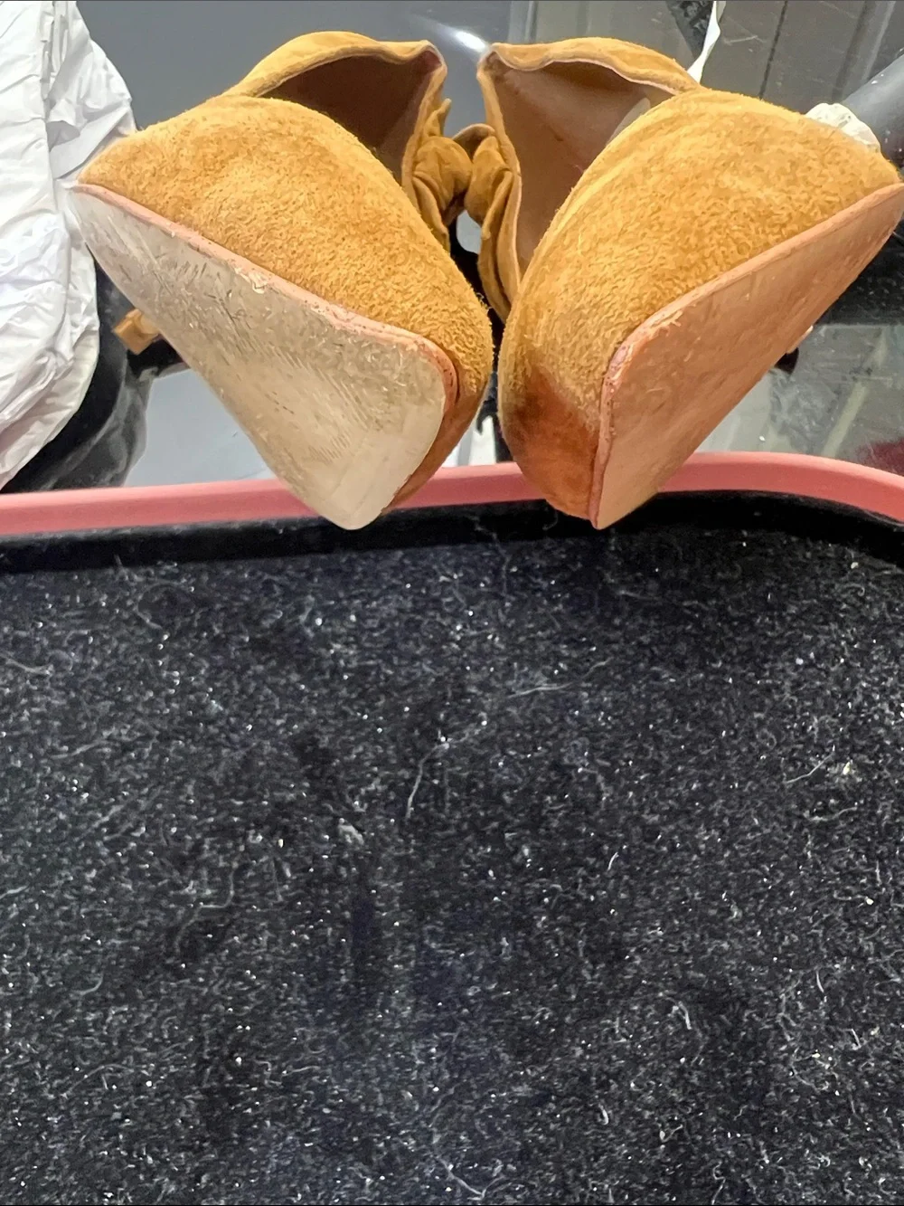 Marc Fisher suede pumps